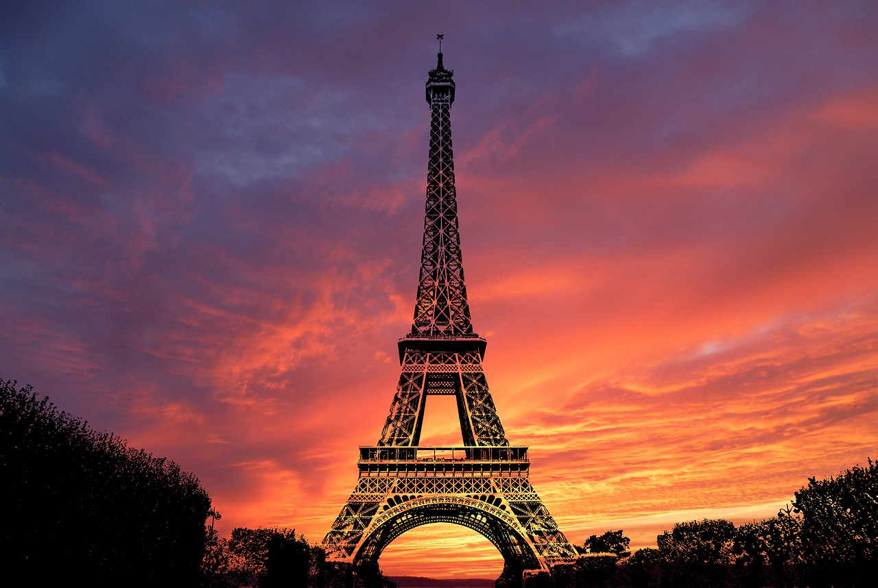 eiffel-tower-5055438_1280